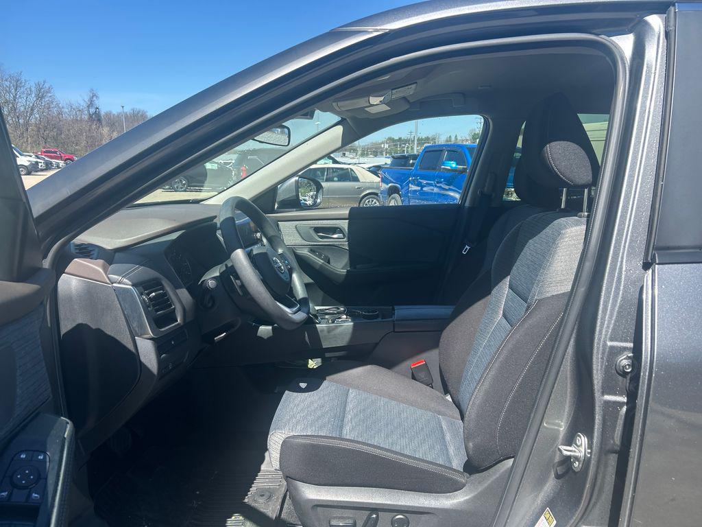 used 2023 Nissan Rogue car, priced at $24,725