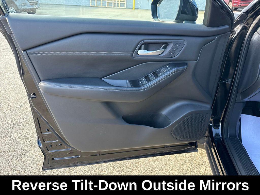 used 2024 Nissan Rogue car, priced at $31,607