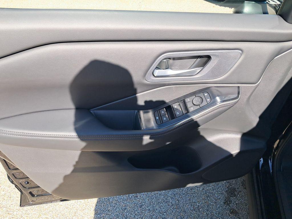 new 2026 Nissan Rogue car, priced at $30,101