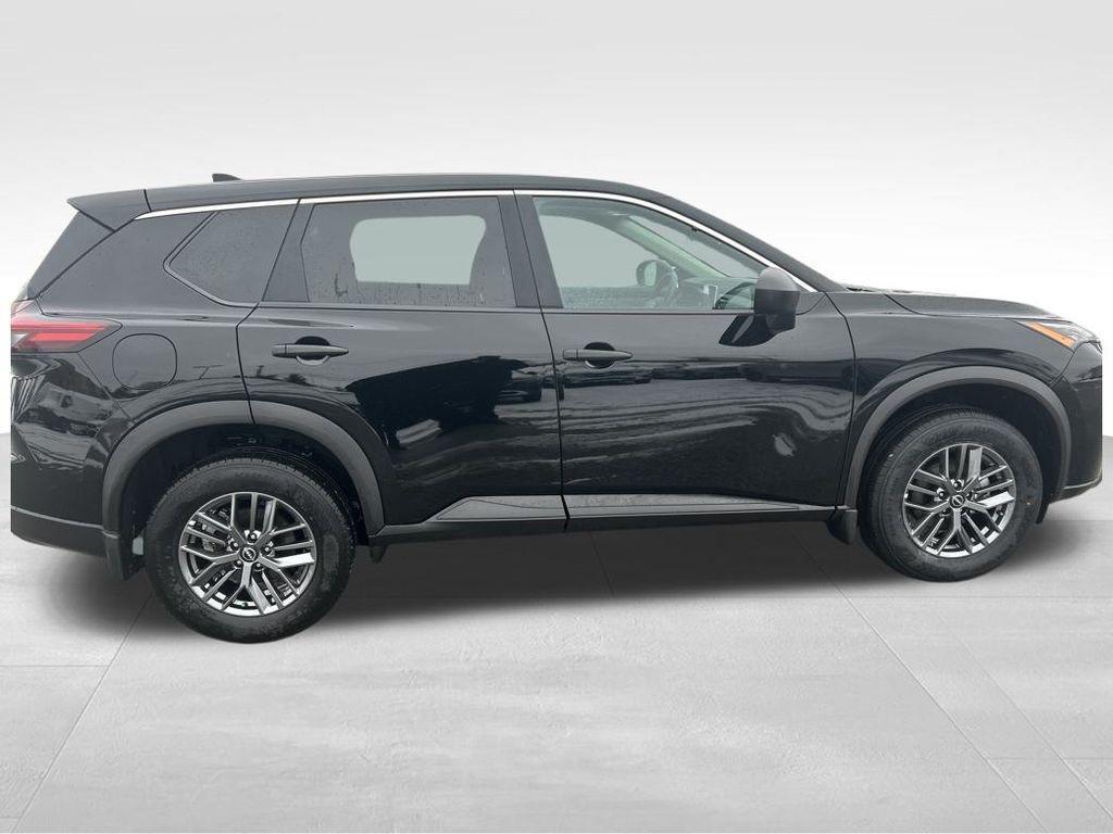 used 2024 Nissan Rogue car, priced at $26,261