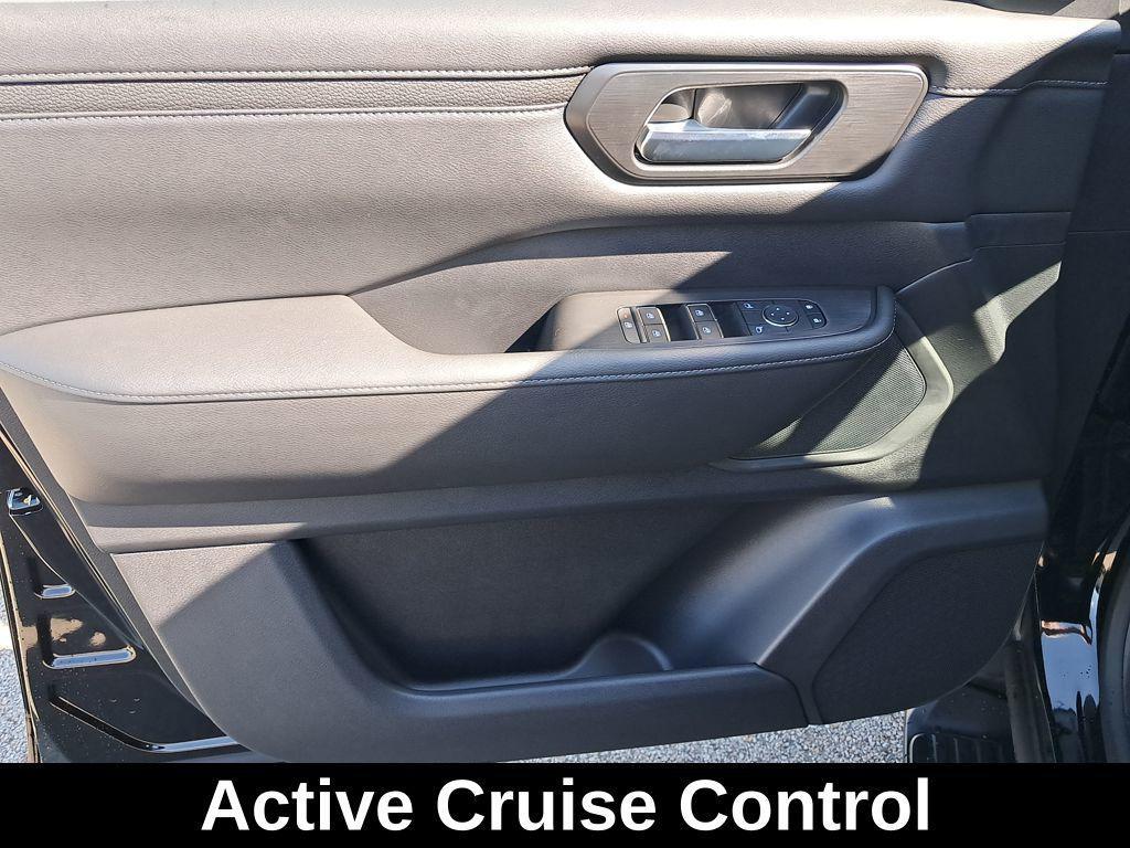 new 2026 Nissan Armada car, priced at $59,832
