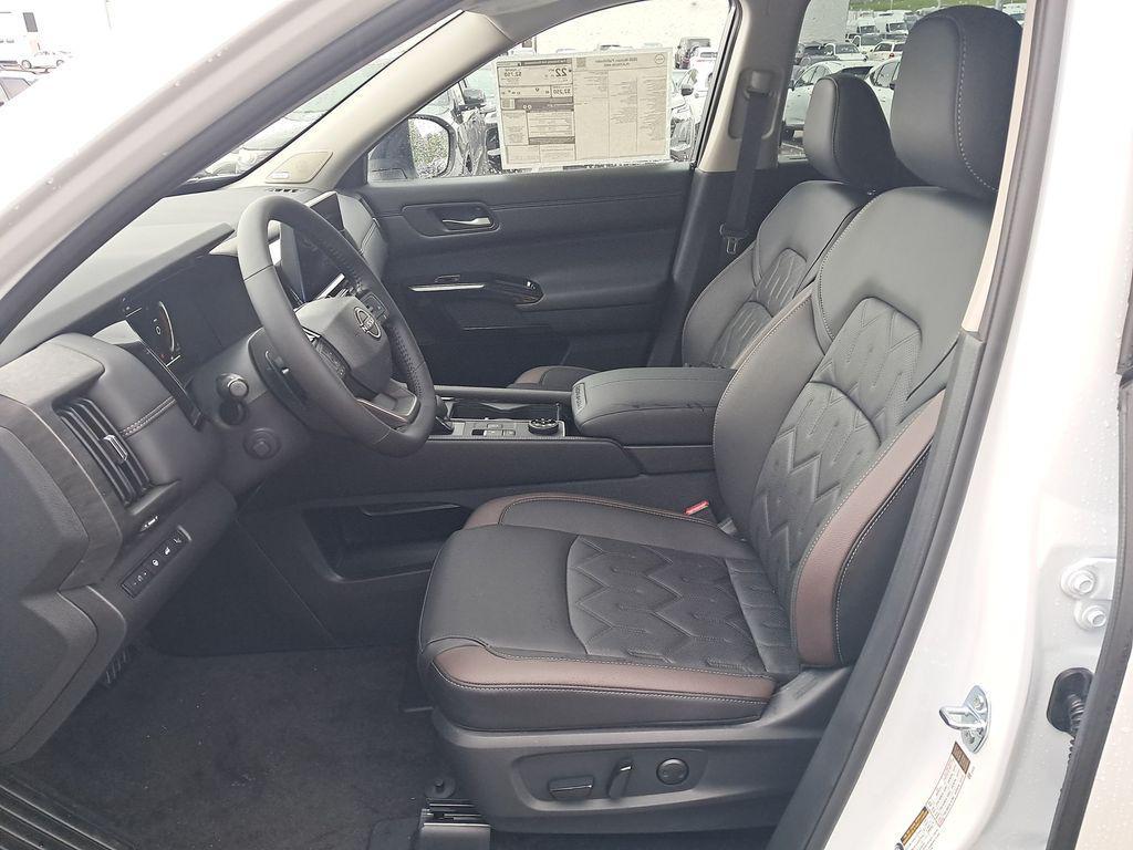 new 2026 Nissan Pathfinder car, priced at $48,689