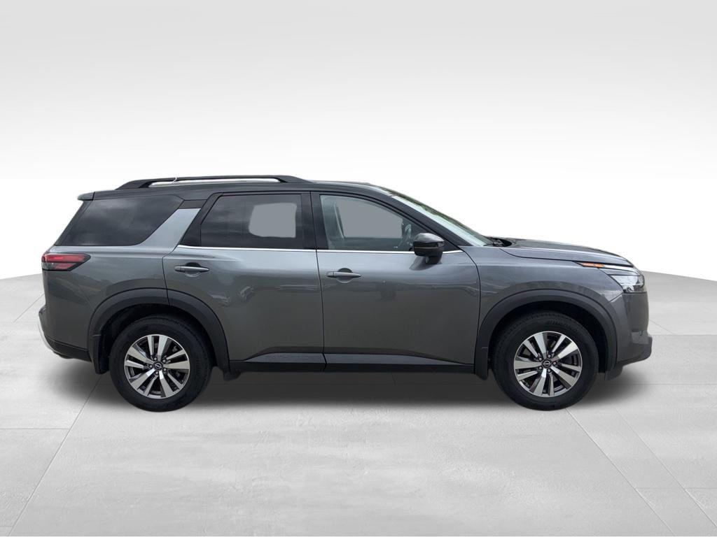 used 2022 Nissan Pathfinder car, priced at $24,172