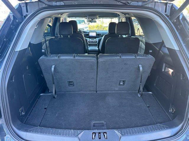 used 2022 Ford Explorer car, priced at $29,900