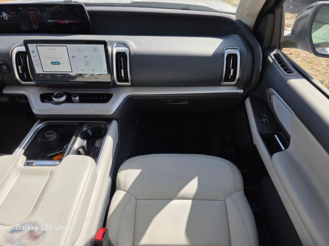 new 2026 Ford Expedition car, priced at $69,765