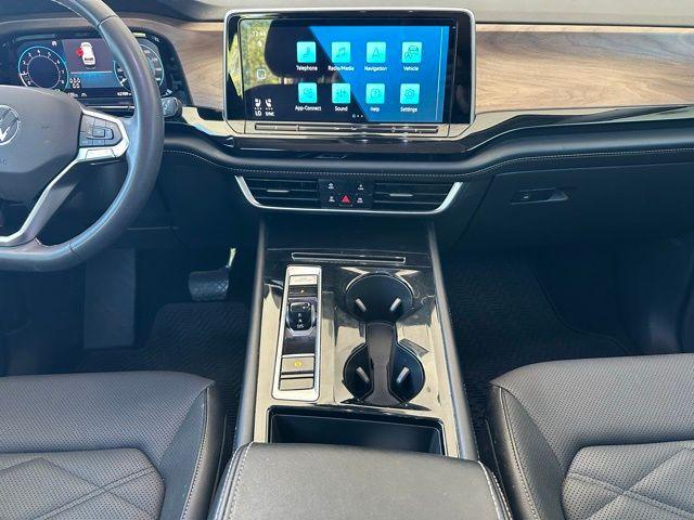 used 2024 Volkswagen Atlas car, priced at $28,900