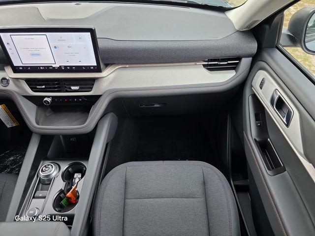 new 2026 Ford Explorer car, priced at $40,105