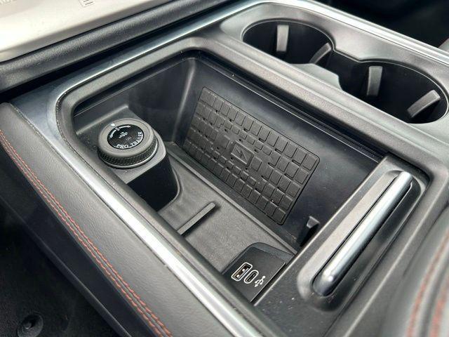 used 2025 Ford Expedition car, priced at $55,750