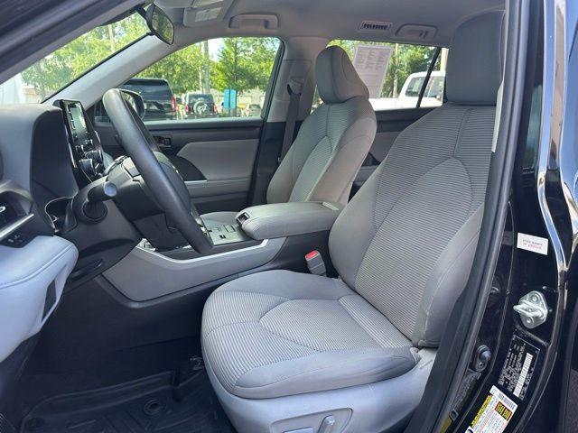 used 2020 Toyota Highlander car, priced at $25,750