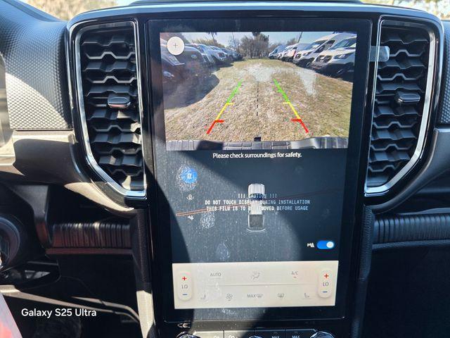 new 2025 Ford Ranger car, priced at $33,978