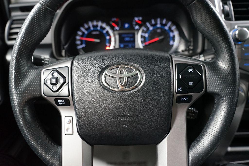 2017 Classic Silver Metallic Toyota 4Runner