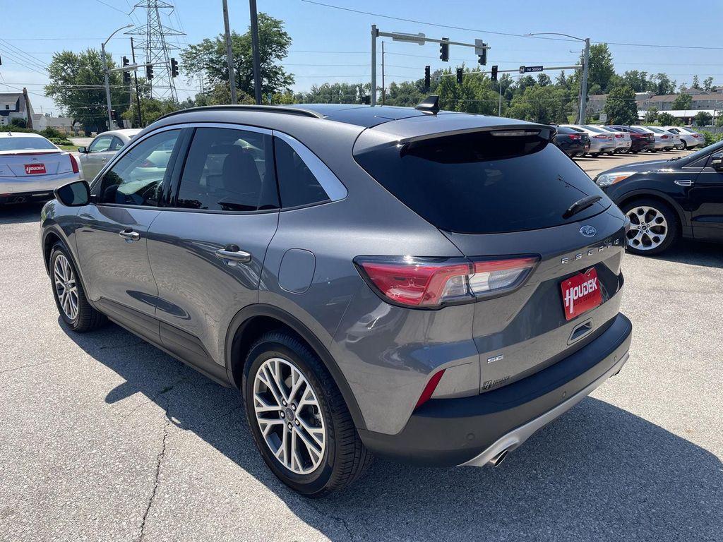 used 2022 Ford Escape car, priced at $15,995