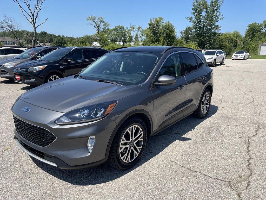 used 2022 Ford Escape car, priced at $15,995