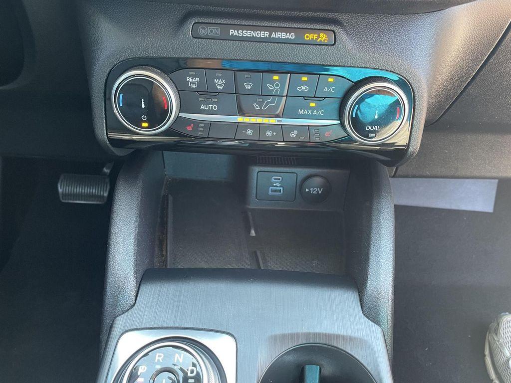 used 2022 Ford Escape car, priced at $15,995