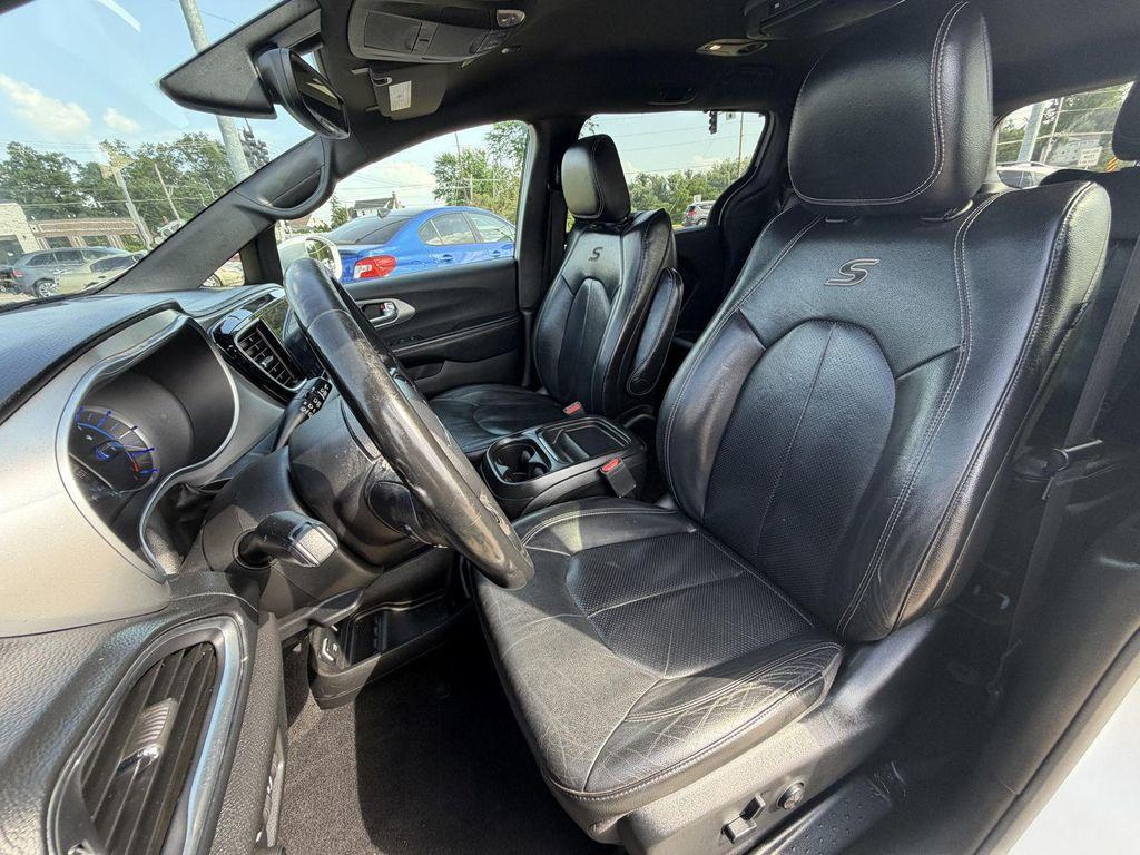 used 2019 Chrysler Pacifica Hybrid car, priced at $16,895