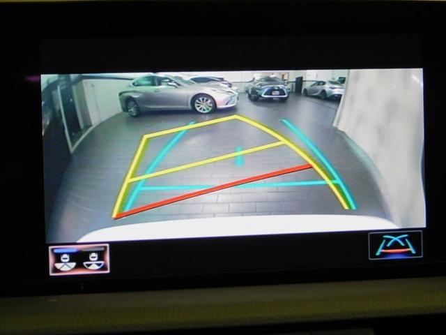 2021 Eminent White Pearl Lexus ES 300h