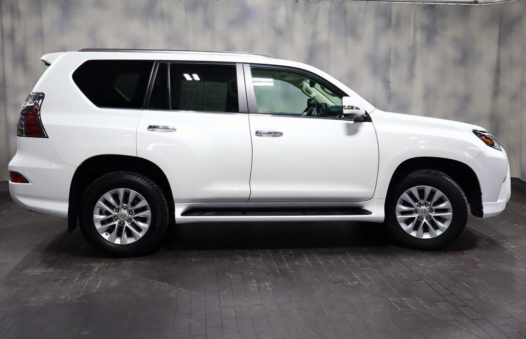 used 2022 Lexus GX 460 car, priced at $52,988