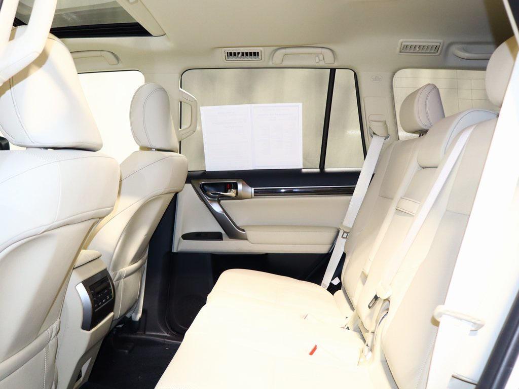 used 2022 Lexus GX 460 car, priced at $52,988