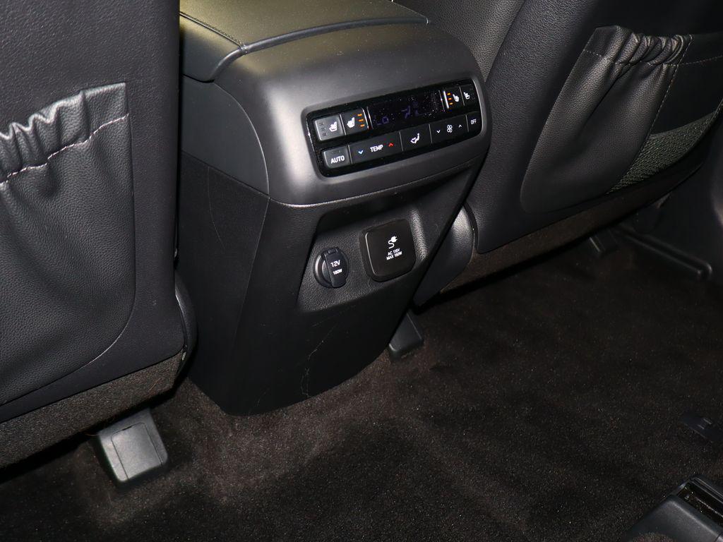 used 2023 Hyundai Palisade car, priced at $35,372