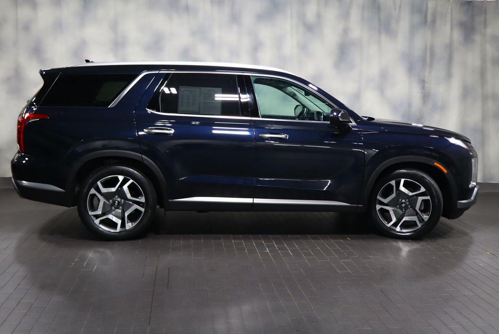 used 2023 Hyundai Palisade car, priced at $35,372