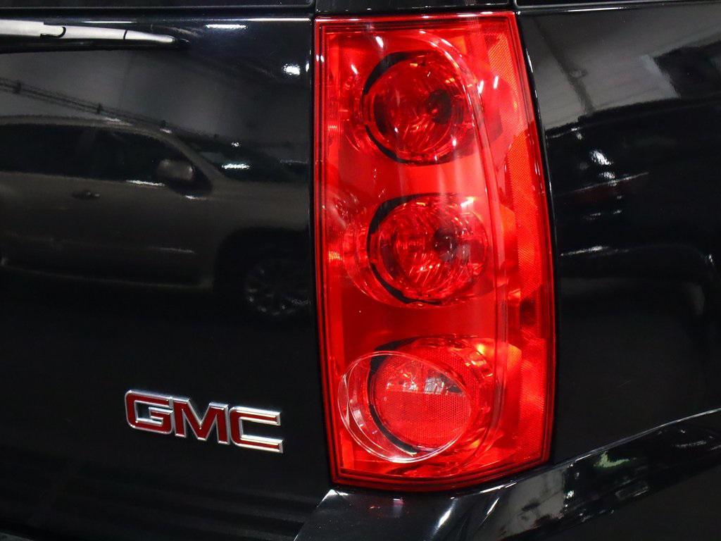 used 2013 GMC Yukon car, priced at $12,988