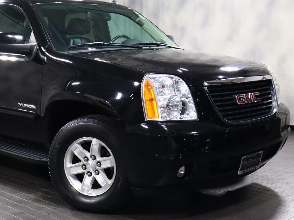 used 2013 GMC Yukon car, priced at $12,988