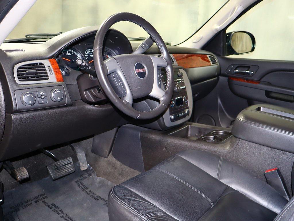 used 2013 GMC Yukon car, priced at $12,988