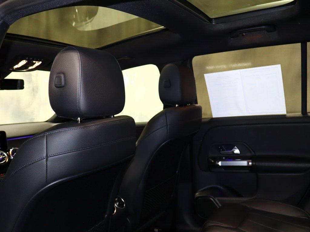 used 2021 Mercedes-Benz GLB 250 car, priced at $26,400