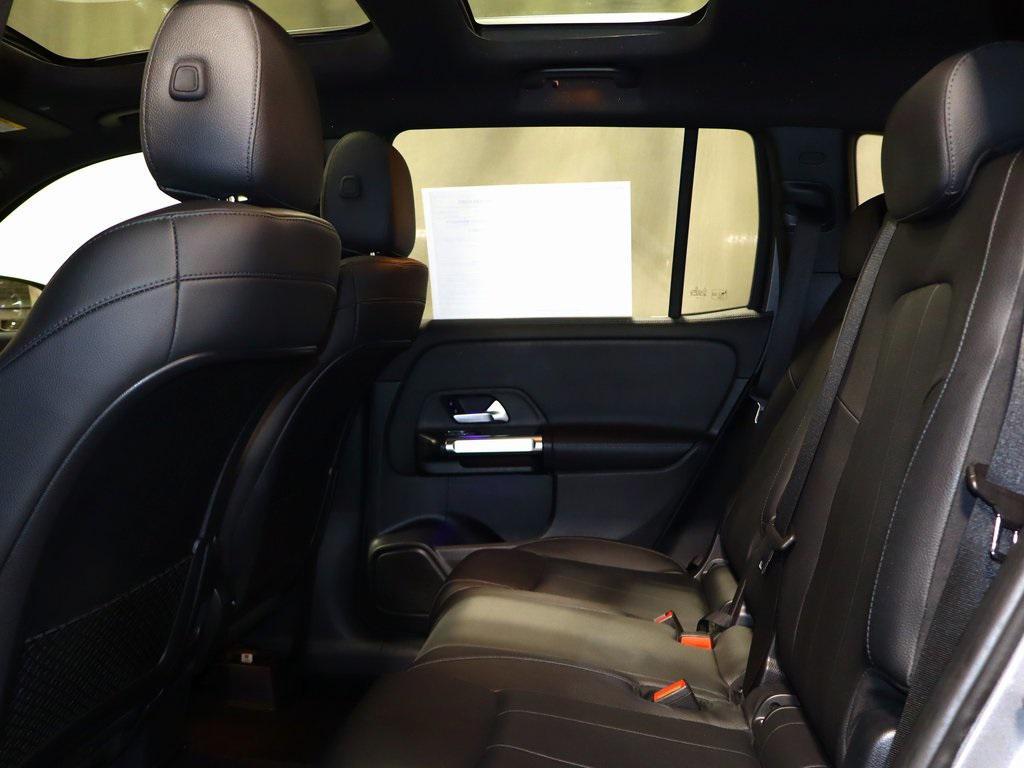 used 2021 Mercedes-Benz GLB 250 car, priced at $26,400