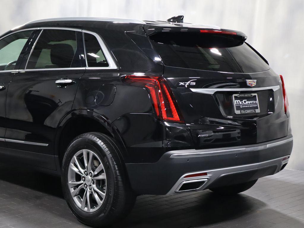 used 2021 Cadillac XT5 car, priced at $29,372
