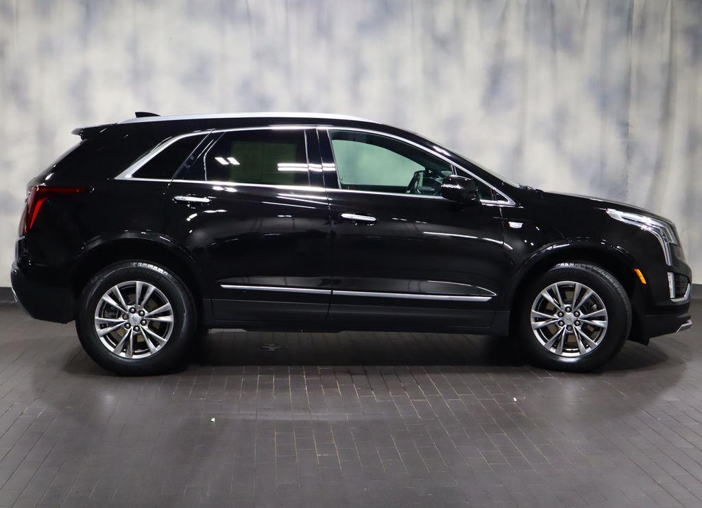 used 2021 Cadillac XT5 car, priced at $29,372