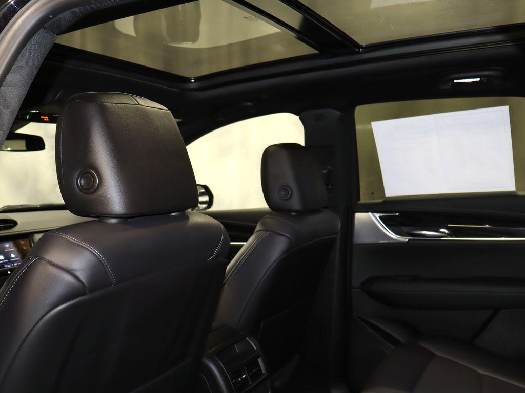used 2021 Cadillac XT5 car, priced at $29,372