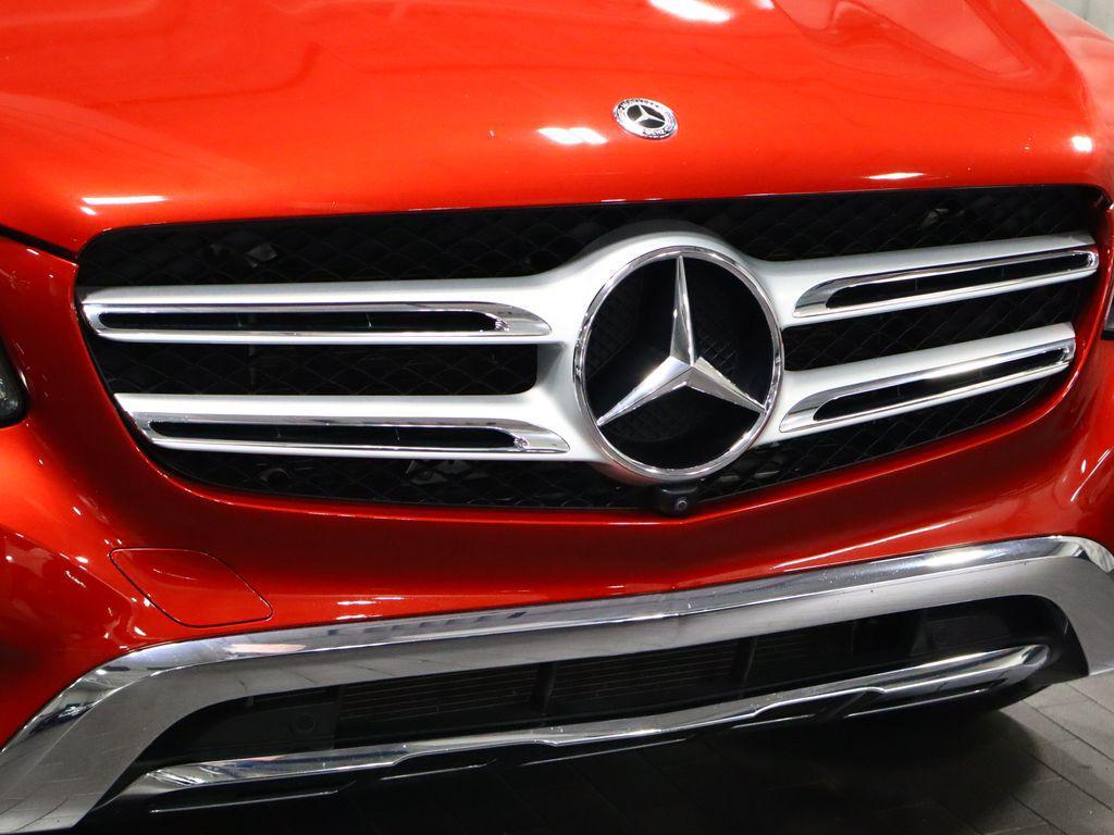 used 2019 Mercedes-Benz GLC 300 car, priced at $24,257