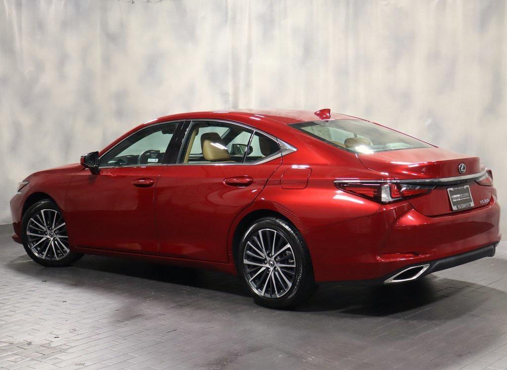used 2025 Lexus ES 350 car, priced at $41,995