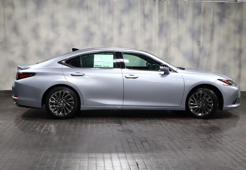 new 2025 Lexus ES 350 car, priced at $56,634