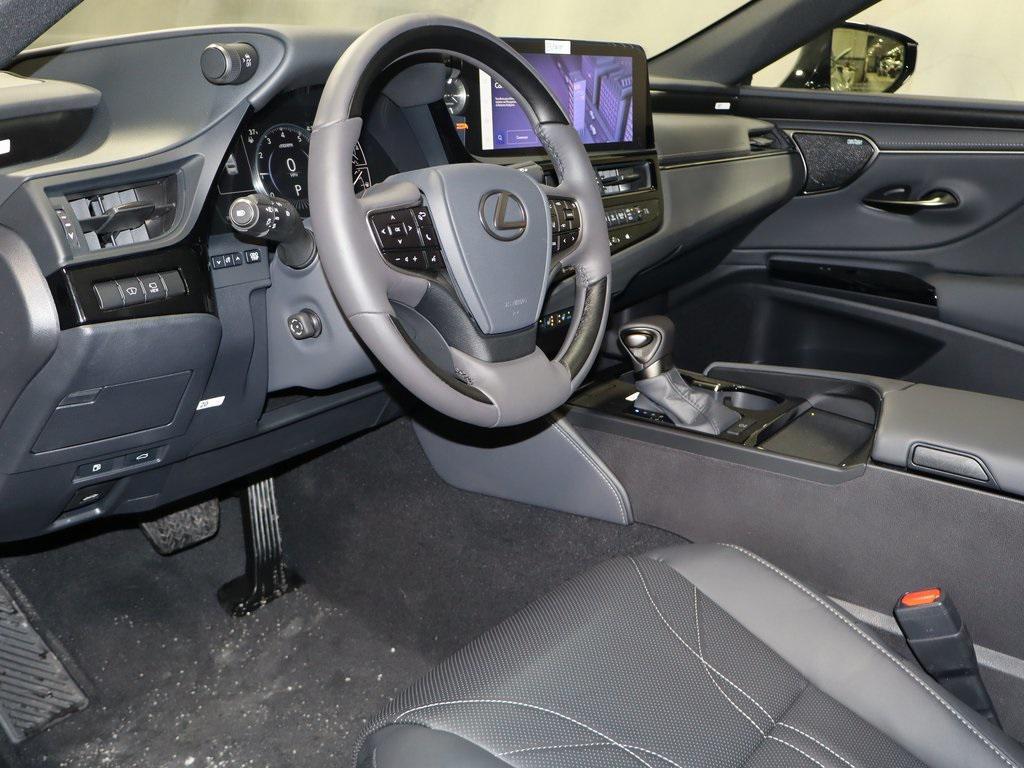 new 2025 Lexus ES 350 car, priced at $56,634