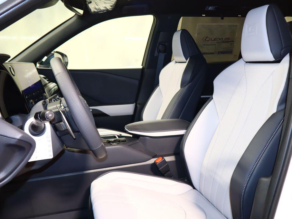 new 2026 Lexus TX 500h car, priced at $76,054