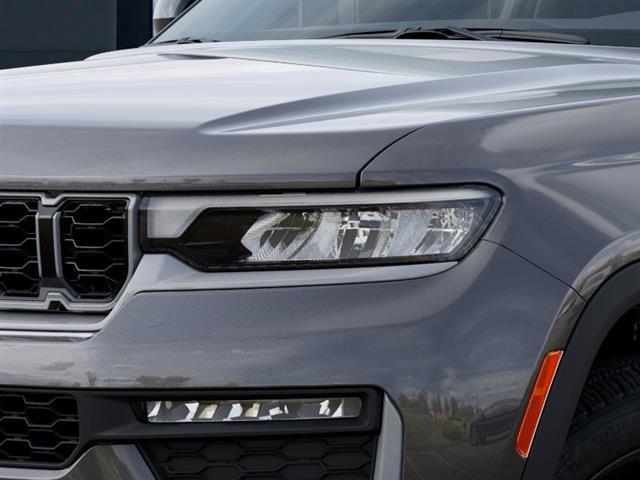 new 2026 Jeep Grand Cherokee car, priced at $51,225