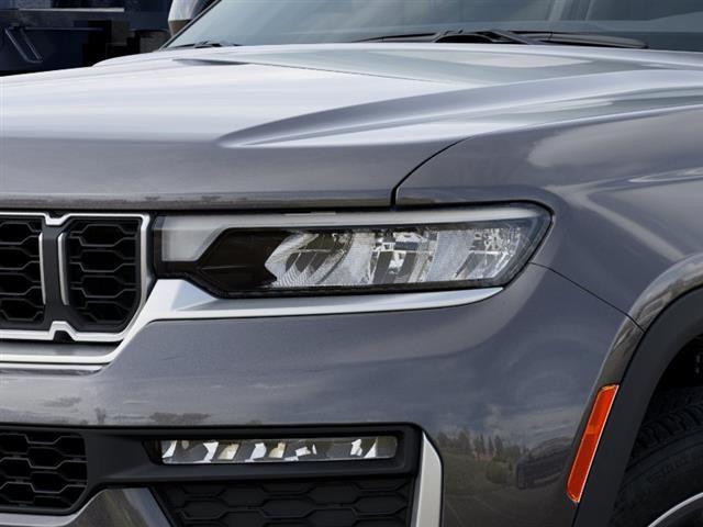 new 2026 Jeep Grand Cherokee car, priced at $49,805