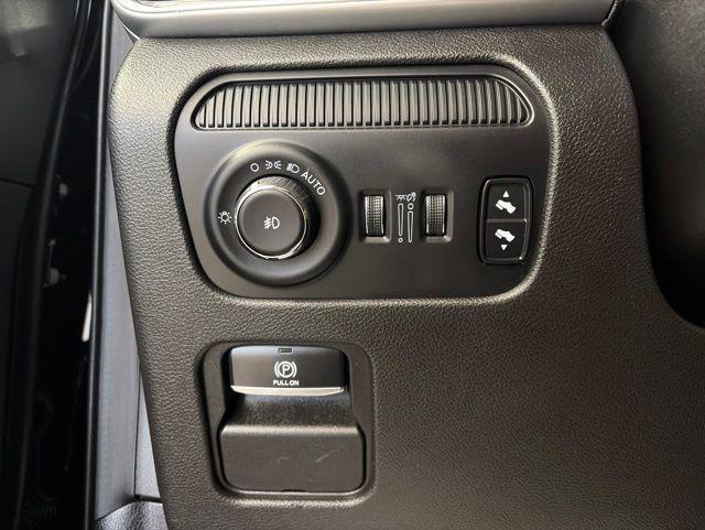 used 2024 Jeep Wagoneer L car, priced at $43,812