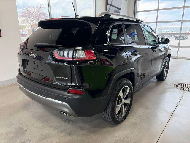 used 2019 Jeep Cherokee car, priced at $14,179