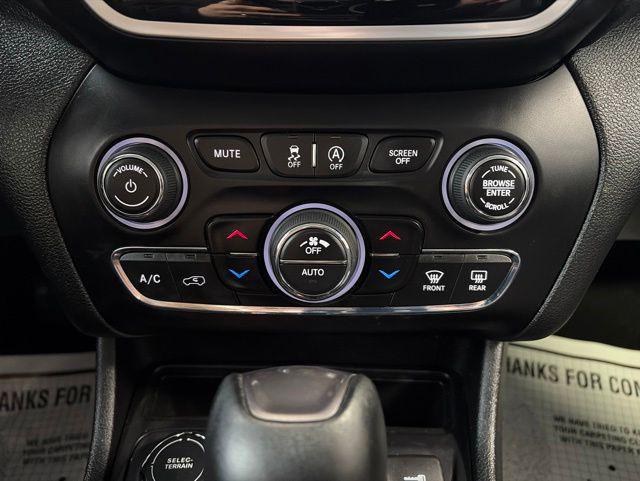 used 2019 Jeep Cherokee car, priced at $14,179