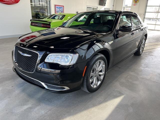 used 2022 Chrysler 300 car, priced at $24,995