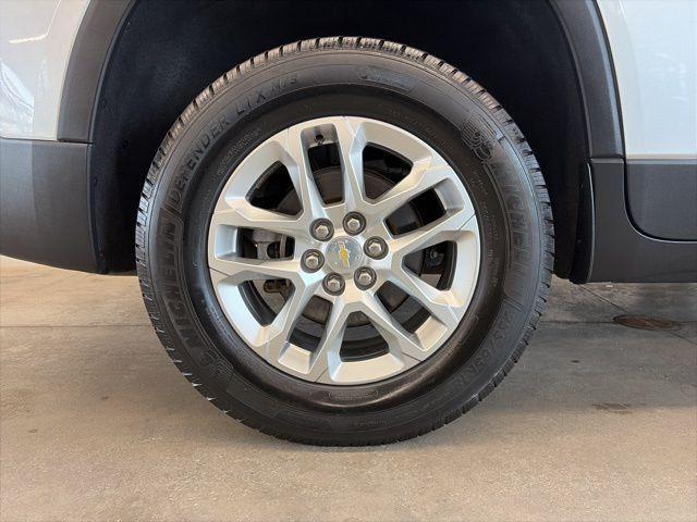 used 2020 Chevrolet Traverse car, priced at $16,928