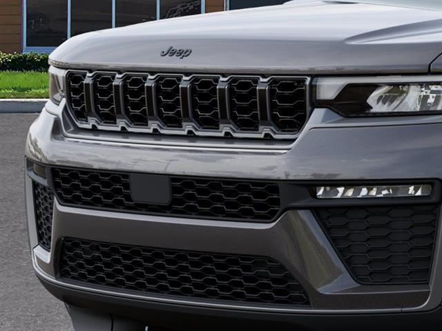 new 2026 Jeep Grand Cherokee car, priced at $51,000