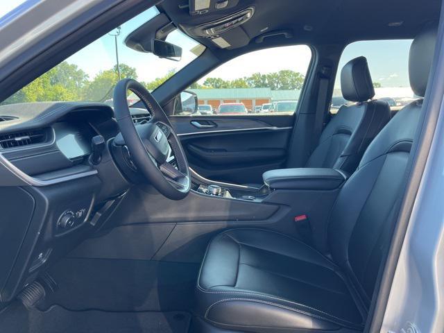 new 2025 Jeep Grand Cherokee L car, priced at $49,495