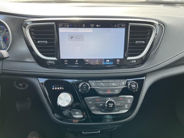 new 2026 Chrysler Pacifica car, priced at $49,905