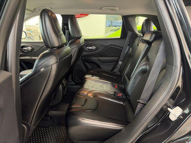 used 2022 Jeep Cherokee car, priced at $26,587
