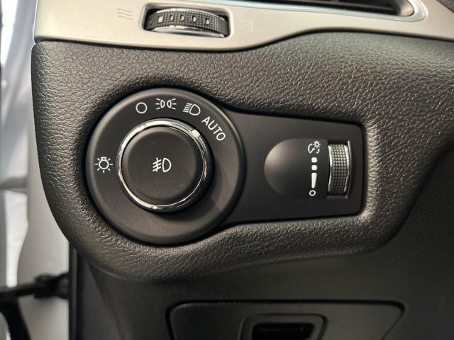 used 2022 Jeep Cherokee car, priced at $25,977