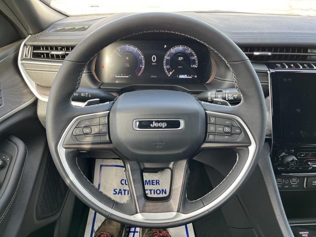 new 2025 Jeep Grand Cherokee L car